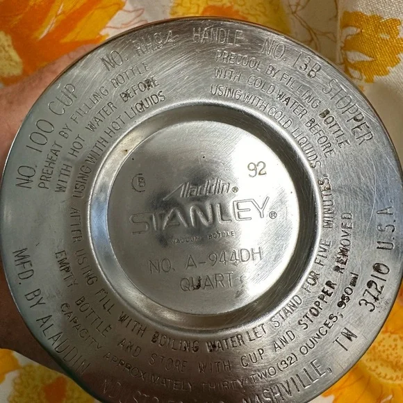 Vintage STANLEY Aladdin Green Thermos with handle Quart Size - Picture 3 of 6